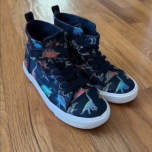 EUC Dinosaur sneakers 🦖